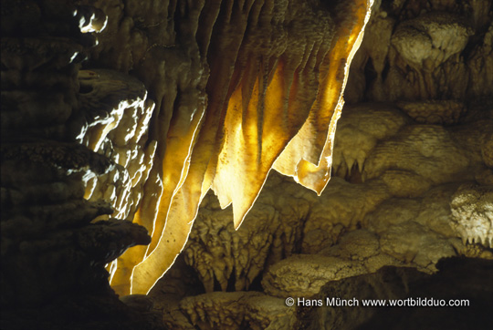 Jeita Grotto obere Grotte Nahaufnahme Sinter