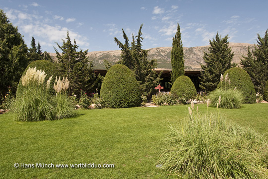 Garten im Chateau Kefraya